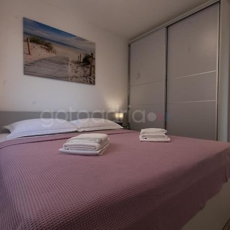 מאקרסקה Sea View Apartments Diana מראה חיצוני תמונה