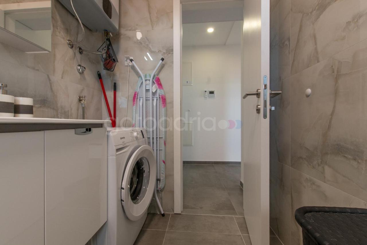 מאקרסקה Sea View Apartments Diana מראה חיצוני תמונה